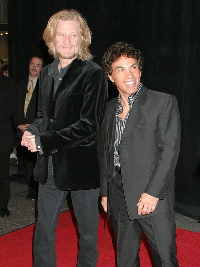 Daryl Hall Sues John Oates: Is the Iconic Duo ‘Out of Touch’?”
